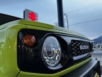 ブラックフロントグリル映えます！